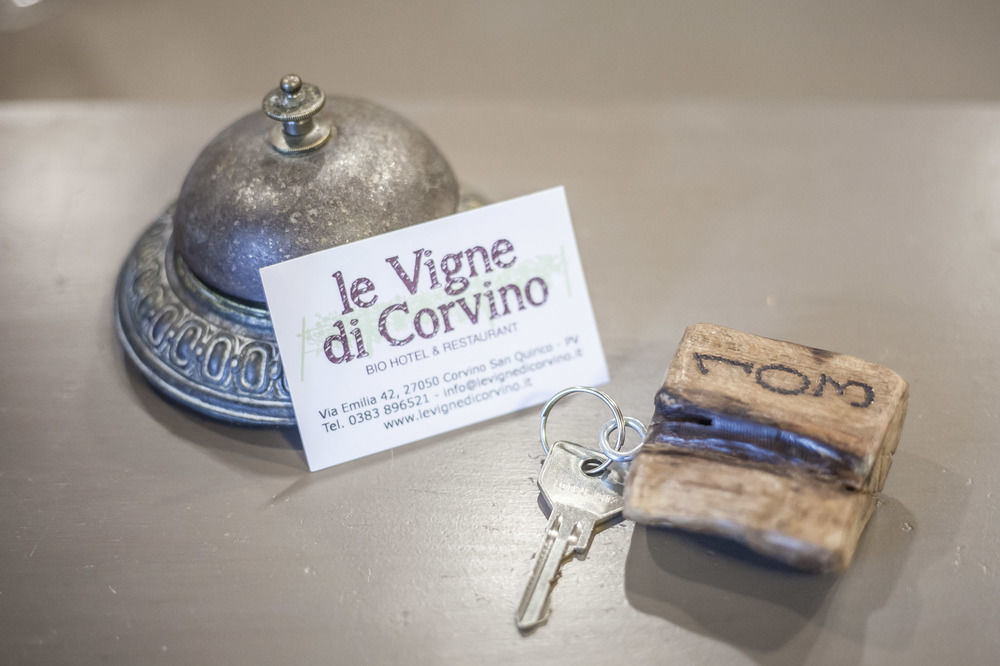 Hotel Le Vigne Di Corvino Casteggio Exterior photo